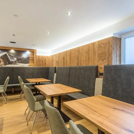 Apartment Luisalle 1